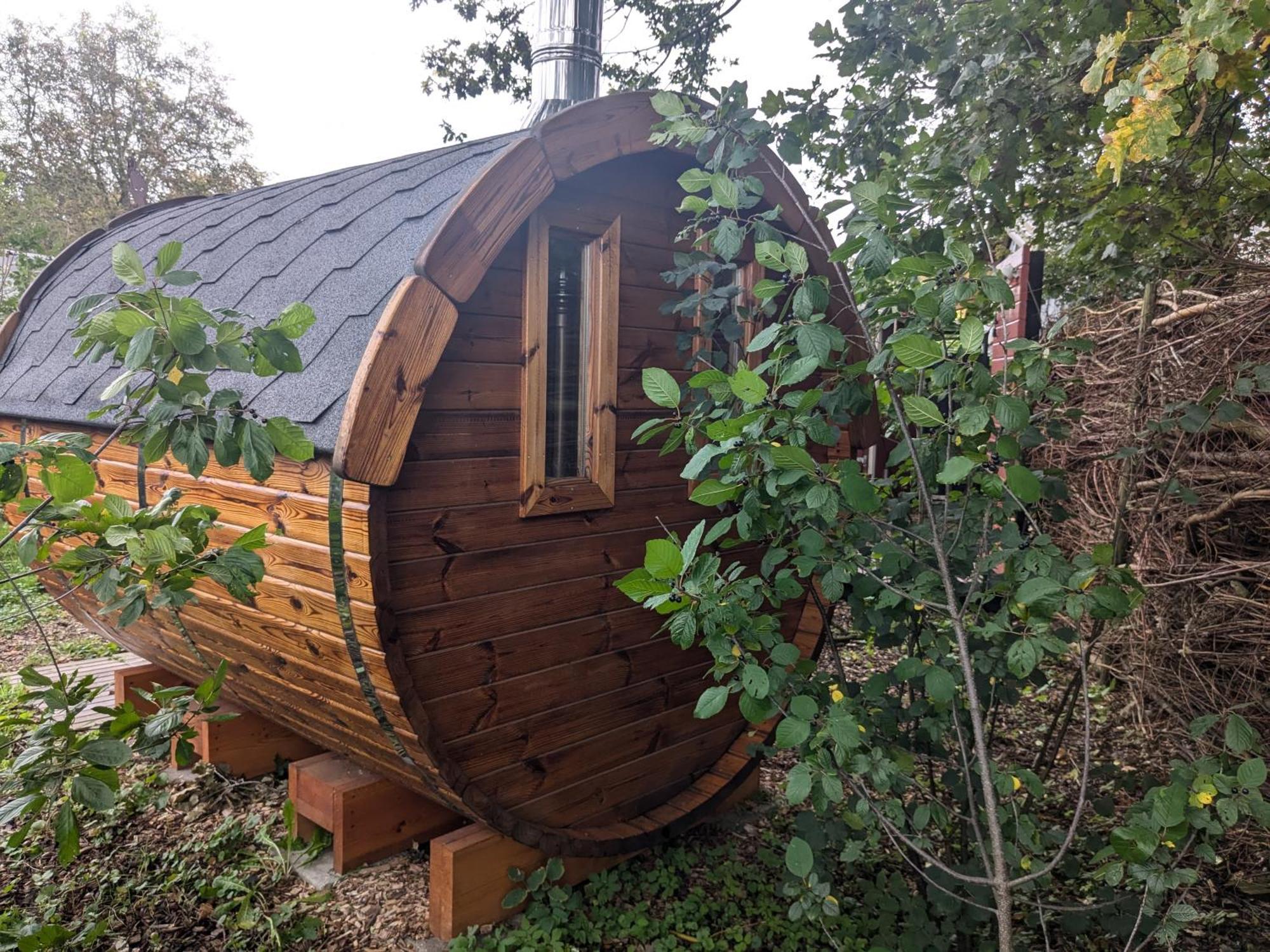 Chalet "Het Biggetje" Hottub - Sauna Volkel エクステリア 写真